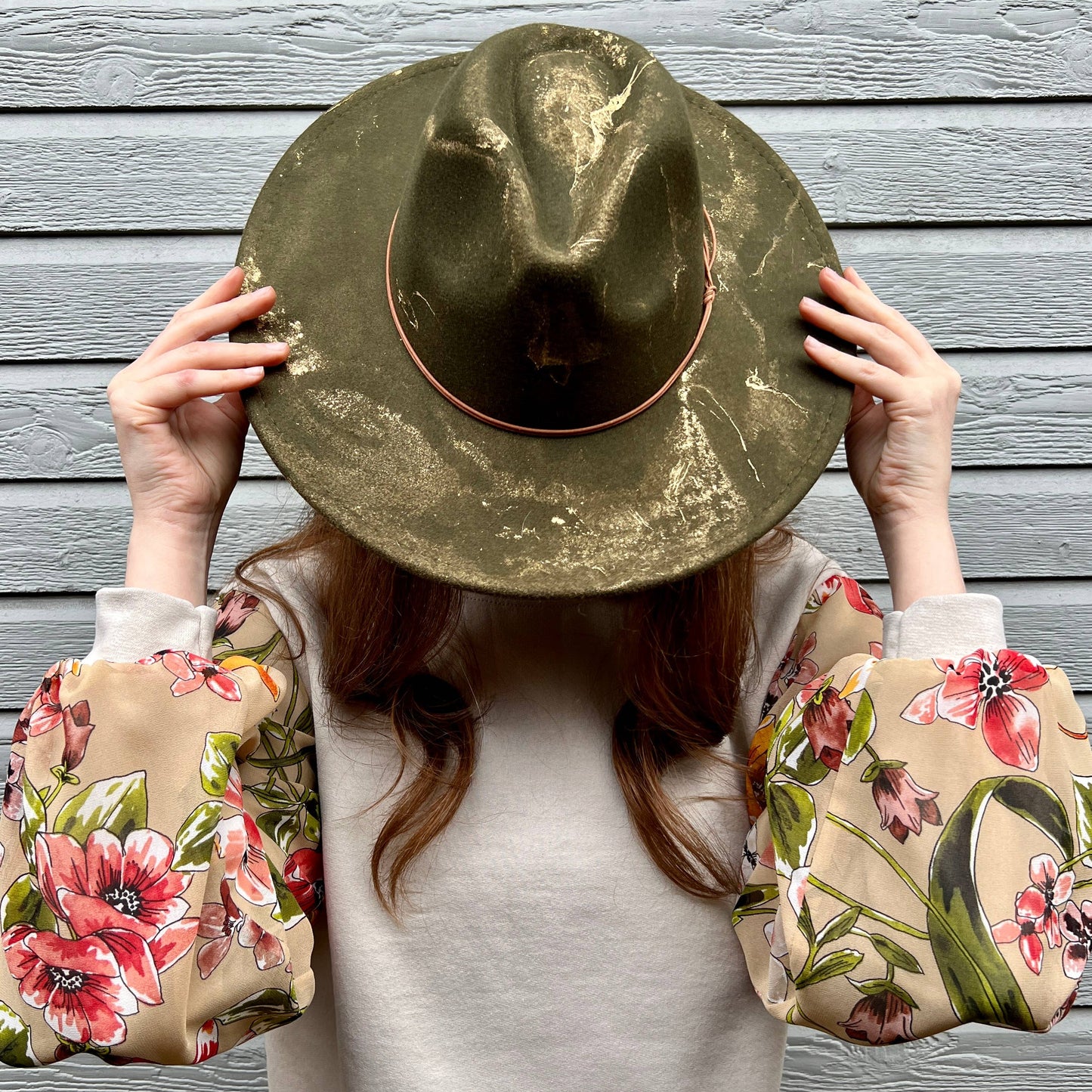Gold Marbled Wide Brim Rancher Hat: Navy