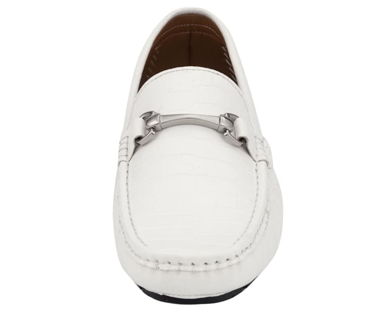 Titus White: White / 11
